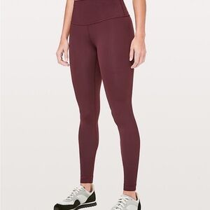 NWOT Lululemon Wunder Under 28”